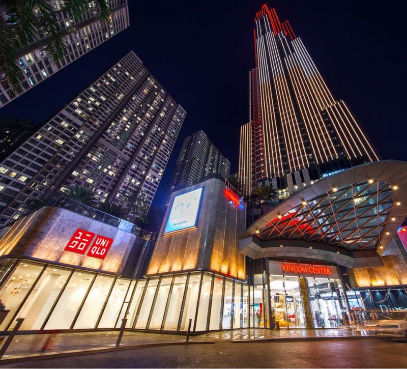 UNIQLO Vincom Landmark UNIQLO Vincom Landmark